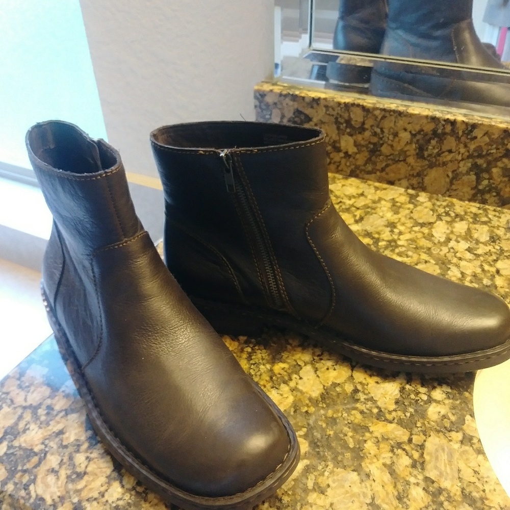 Mens boots